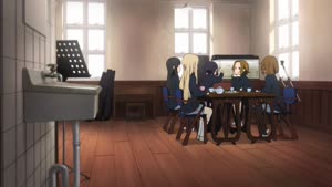 Rating: Safe Score: 51 Tags: animated character_acting k-on_series k-on!_the_movie yoshiji_kigami User: chii