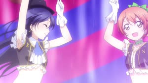 Rating: Safe Score: 36 Tags: animated artist_unknown dancing fabric hair love_live! love_live!_series performance User: evandro_pedro06