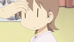 Rating: Safe Score: 30 Tags: animated artist_unknown character_acting fighting nichijou smears User: kViN