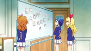 Rating: Safe Score: 0 Tags: aikatsu!_series aikatsu!_the_movie animated artist_unknown character_acting smears User: Klinsk