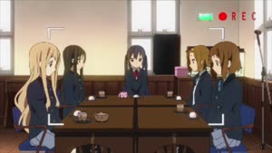 Rating: Safe Score: 12 Tags: animated artist_unknown character_acting food k-on!! k-on_series User: untai